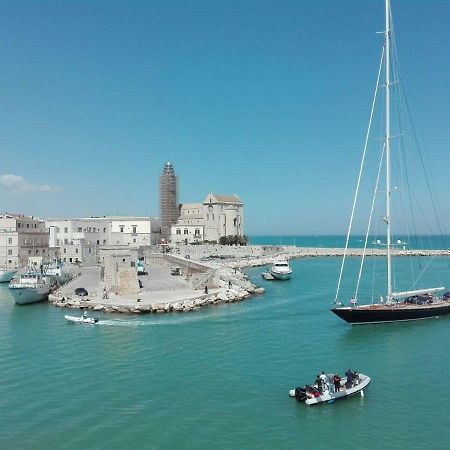 Hotel La Mia Casa Era Sul Porto Trani Zewnętrze zdjęcie